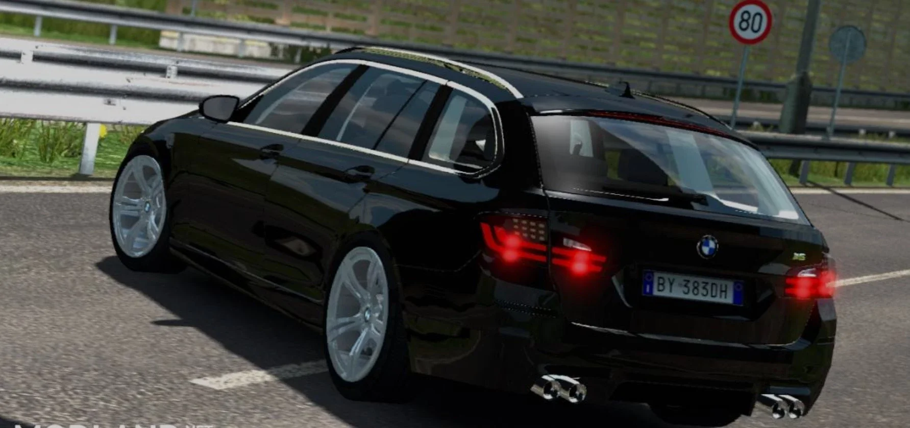 BMW M5 Touring v2.2 2