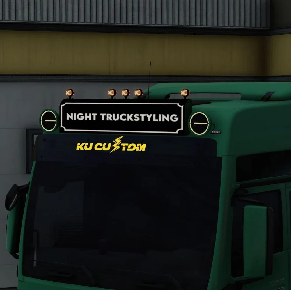 MAN E6 XXL Lightbox with Strands v1.0