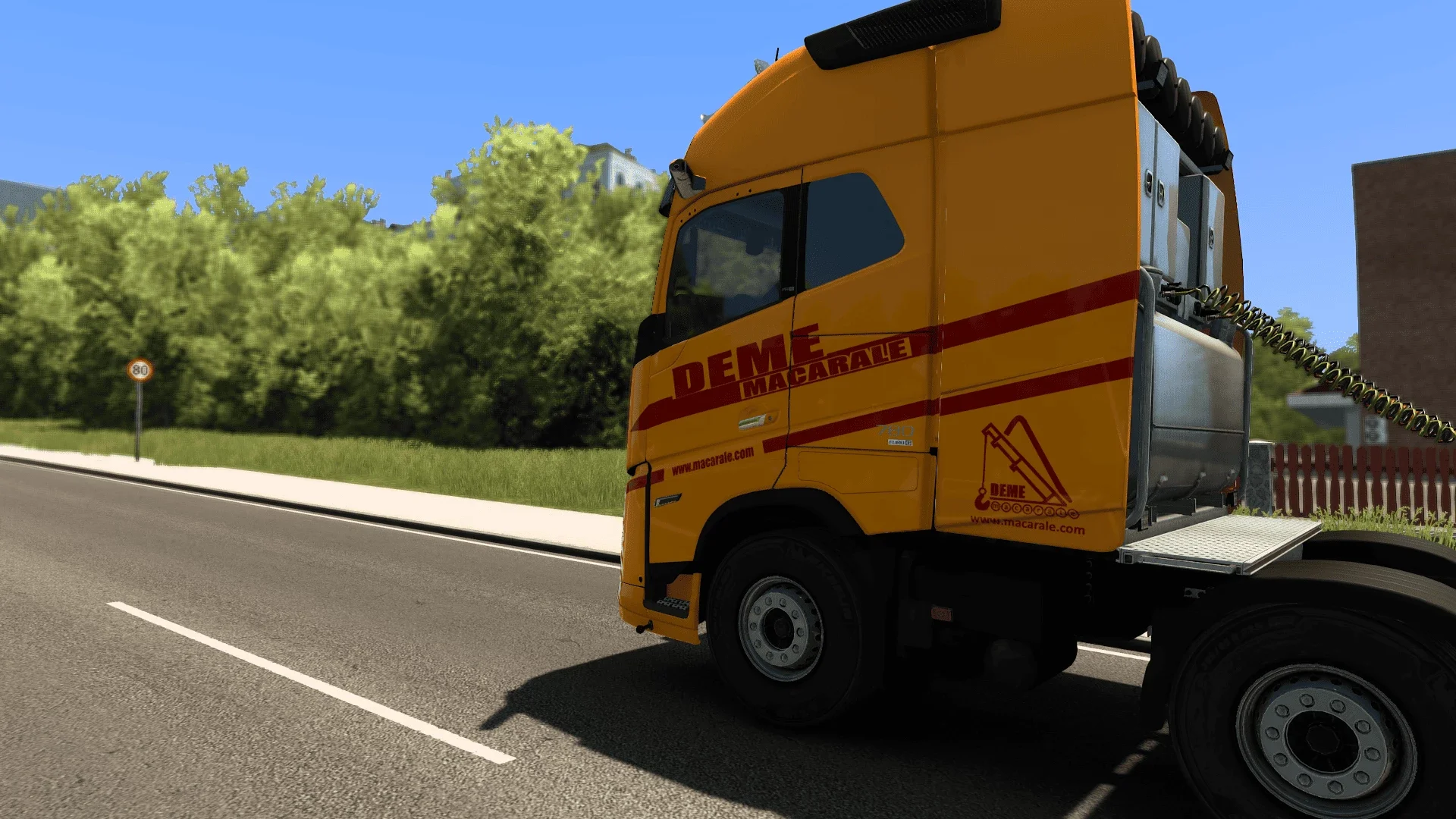 DEME Macarale Skin 2