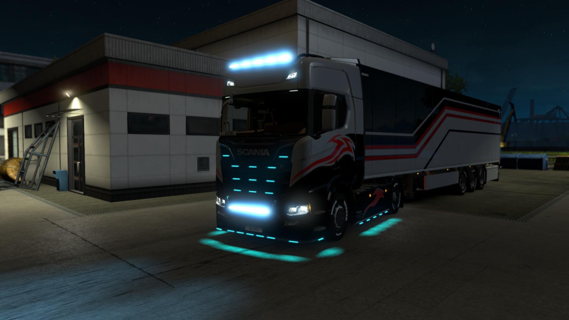 ALEXD FLARE AND 10.000 K LIGHTS FOR ALL TRUCKS