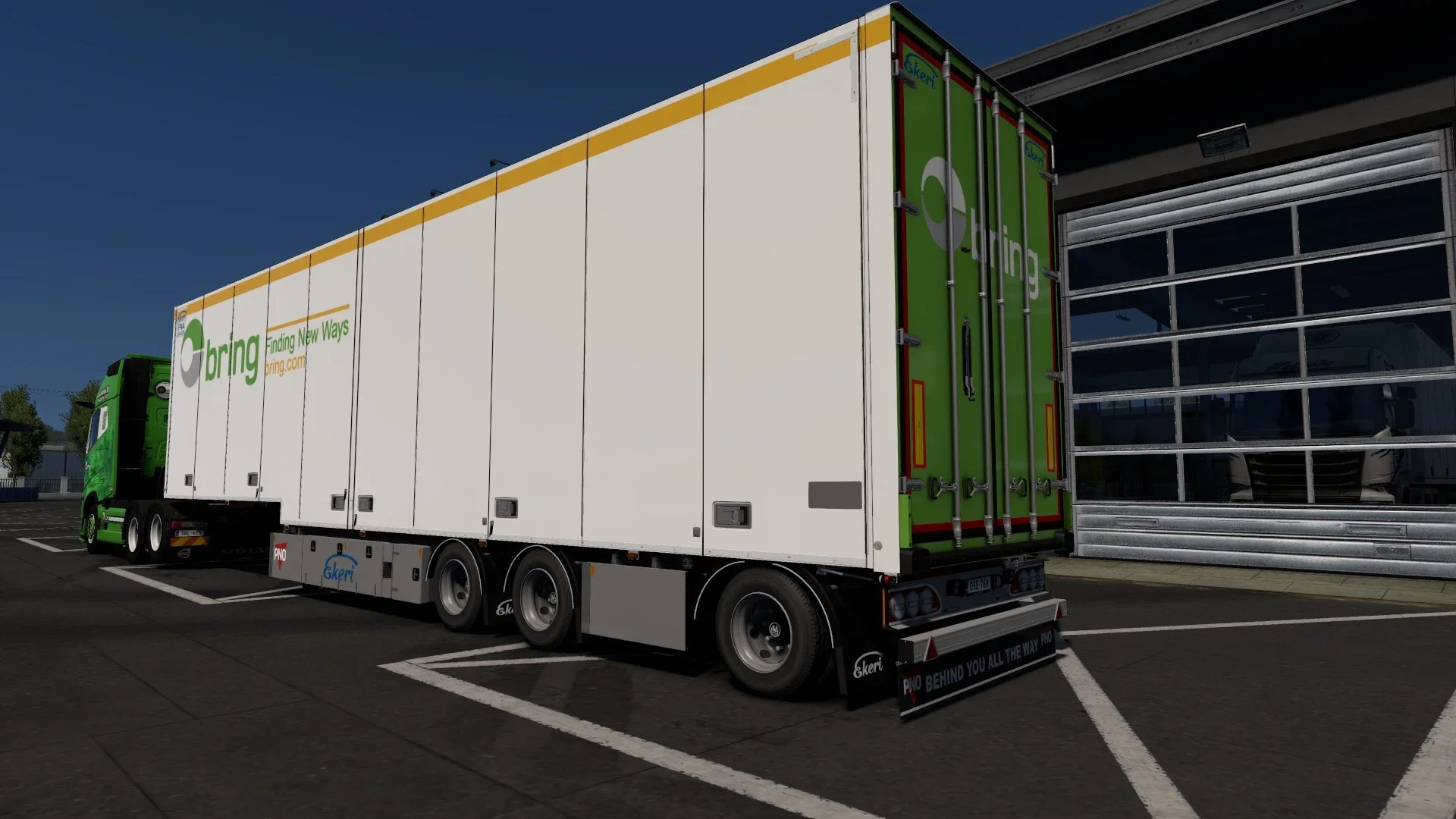 Logbay Trucking with Bring Skins v1.0 4