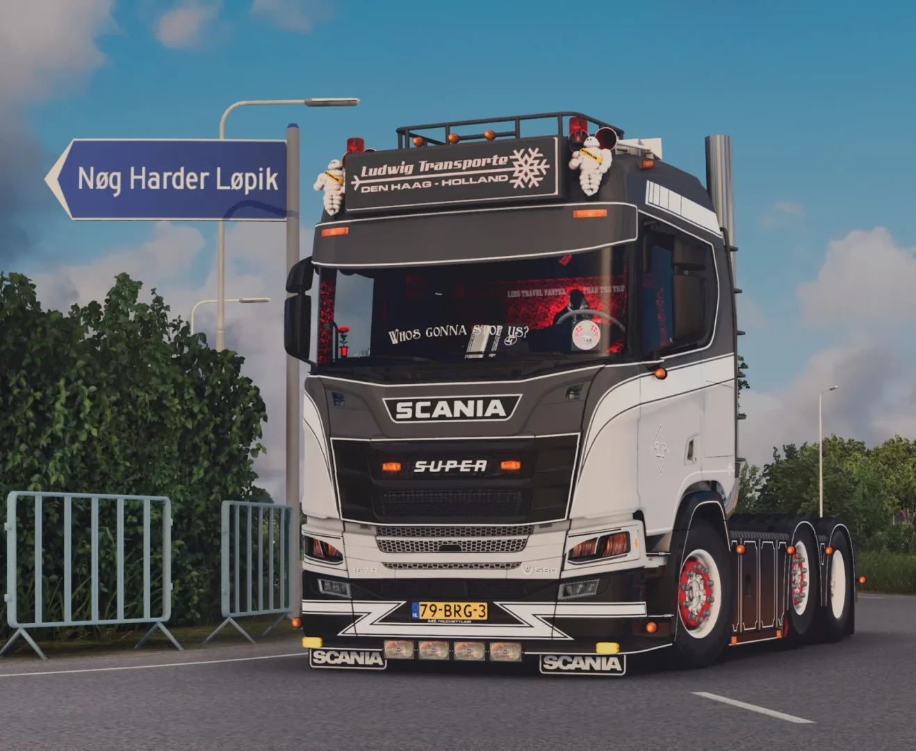 Ludwig Scania R590 Lowcab + Trailer